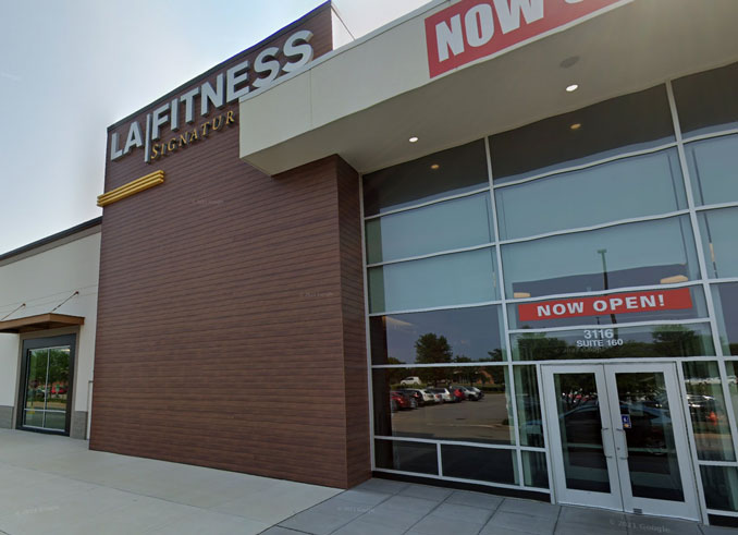 LA Fitness Route 59 Naperville (Image capture July 2021 ©2022 Google)