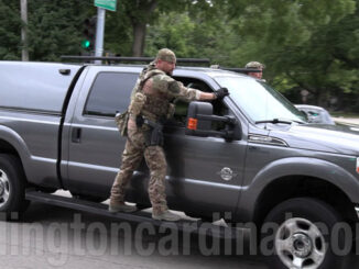 Rapid Response Force NIPAS "SWAT" pickup truck arriving on the scene near the home oof Denise Pesina (Arlingtoncardinal.com/CapturedNews)