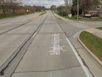 Arlington Heights Road and Auburn Lane in Buffalo Grove (Image capture: October 2018 ©2022 Google)