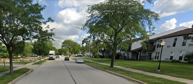 Street view of block of 2100 South Tonne Drive Arlington Heights (Image capture August 2021 ©2022 Google)