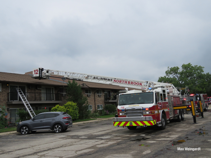 Fire scene on the north side of the building in Prospect Heights affected by an extra-alarm fire (PHOTO CREDIT: Max Weingardt)