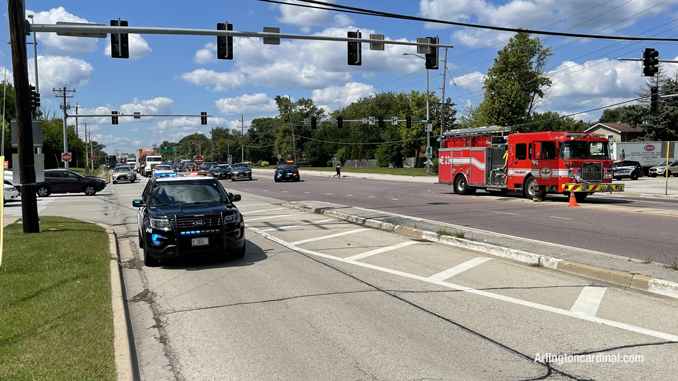 Rear-end chain reaction crash on westbound Palatine express lanes east of Wheeling Road Wheeling