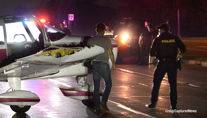 Emergency landing on Milwaukee Avenue in Vernon Hills (Craig/CapturedNews).