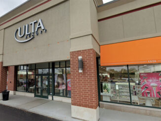 Ulta in Arlington Heights, 13 West Rand Road (Image capture October 2018 ©2022 Google)