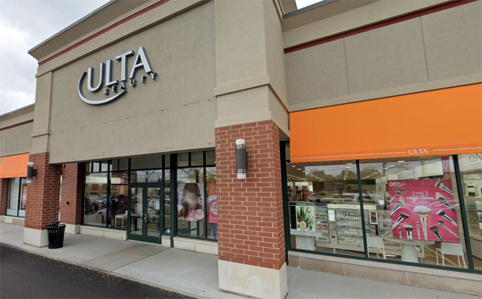 Ulta in Arlington Heights, 13 West Rand Road (Image capture October 2018 ©2022 Google)