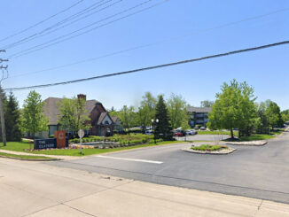 Quentin Road and Panorama Drive Palatine (Image capture May 2019 ©2022 Google)