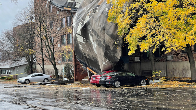 Roof turn off apartment building in high winds in Elk Grove Village Saturday, November 5, 2022. Roof turn off apartment building in high winds in Elk Grove Village Saturday, November 5, 2022.