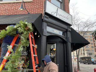 STEP 1: Installing wreaths and garland and wreath.