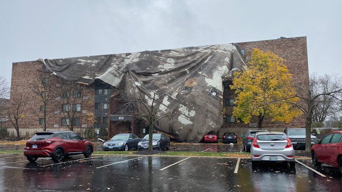 Roof torn off apartment building in high winds in elk Grove Village on Saturday, November 5, 2022.