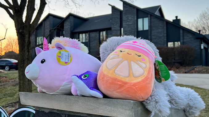 Roadside memorial for Vivian Kisliak, age 6; Vera Kisliak, age 36; and Amilia Kisliak, age 4