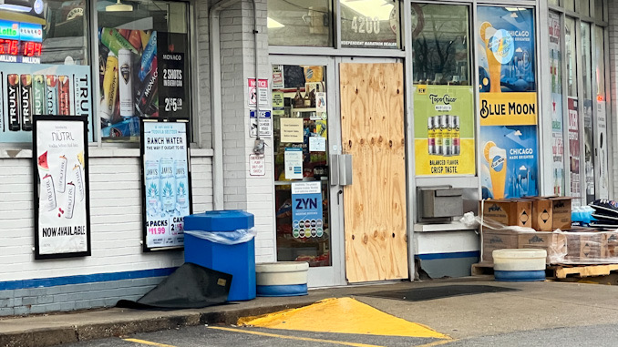 Marathon gas station  after an overnight burglary Wednesday, December 14, 2022 at the northwest corner of Kirchoff Road and Hicks Road in Rolling Meadows.