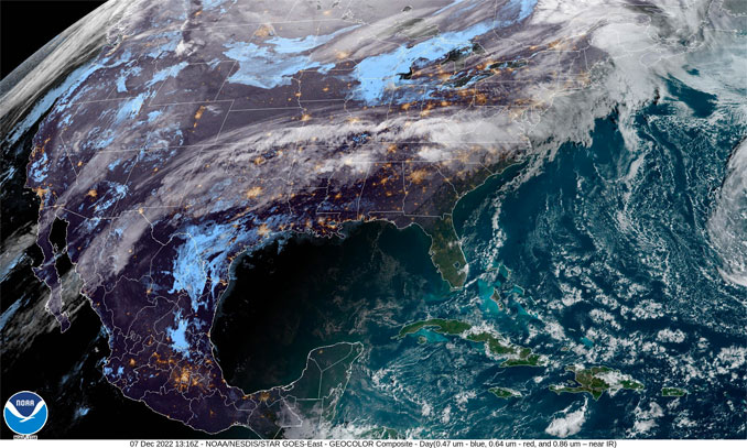 NOAA/NESDIS/STAR GOES-East - GEOCOLOR Composite December 7, 2022 7:16 AM CST