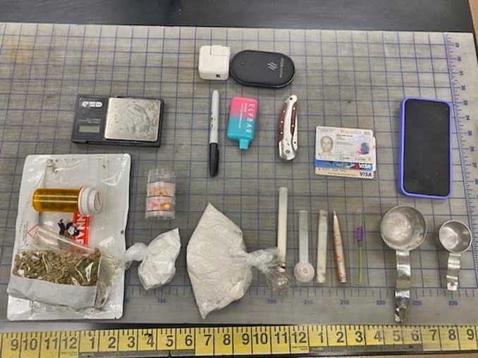 Possessions Steven Mor, including scale and charger (SOURCE: Lake County Sheriffs Office)