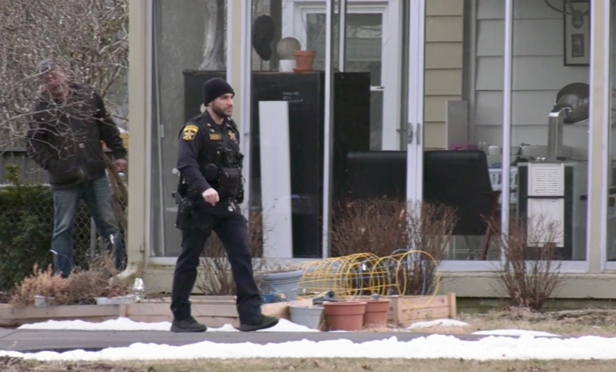 Lake County Sheriffs Office at the scene of a child adduction and stolen auto investigation in unincorporated Libertyville Thursday, February 23, 2023 (PHOTO CREDIT: Craig/CapturedNews)