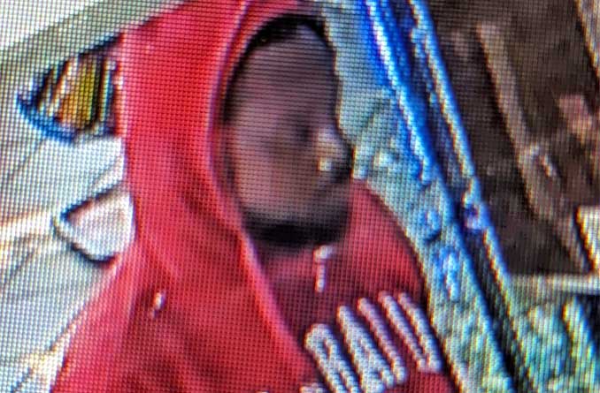 Bank robber at Great Lakes Credit Union in Waukegan on Monday, July 24, 2023 (SOURCE: FBI)