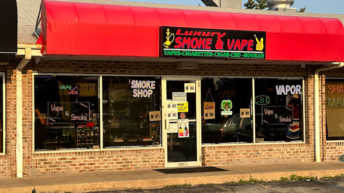 Luxury Vape and Smoke located at 1039 South Arlington Heights Road in Arlington Heights on Tuesday August 22, 2023 -- business licensed suspected according to the Village of Arlington Heights