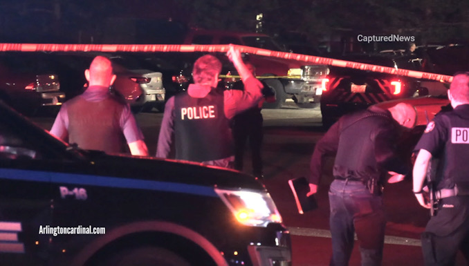 Detectives arrive in the block of 1800 and 1900 North Green Lane North after a shooting that occurred about 10:00 p.m. Friday, September 15, 2023 (CARDINAL NEWS)
