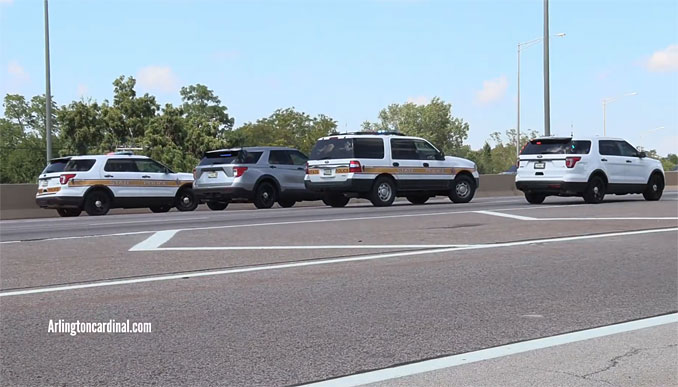 Illinois State Police blocking the northbound Route 53 at the Kirchoff Road exit ramp while investigating the expressway after a vehicle was struck by at least one bullet on Labor Day, Monday, September 4, 2023 (CARDINAL NEWS)
