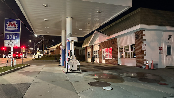 Marathon gas station, 209 Robert Parker Coffin Road in Long Grove, Illinois
