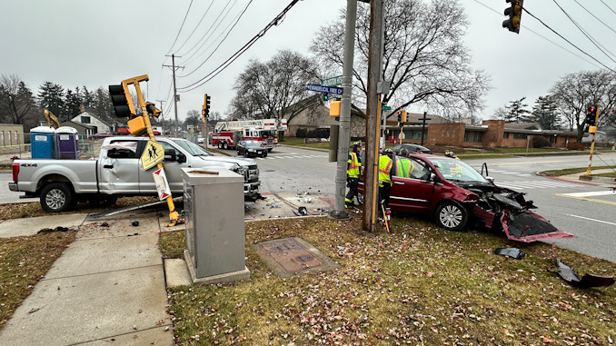 Crash scene at Arlington Heights Road and Olive Street on Saturday, December 23, 2023 (CARDINAL NEWS)