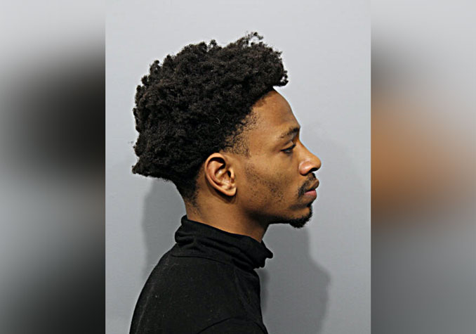 Antwoin Mason, charged with Aggravated Robbery and Identity Theft (SOURCE: Arlington Heights Police Department)
