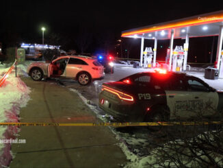 A motorist injured by a gunshot over a mile away arrived at the front door of the Shell gas station store at River Road and Euclid Avenue late Sunday night, January 21, 2024 (CARDINAL NEWS)