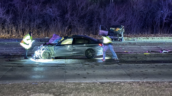 Fatal crash on Lake Cook Road at Bloomington Avenue in Arlington Heights Saturday night, January 25, 2025 (CARDINAL NEWS)