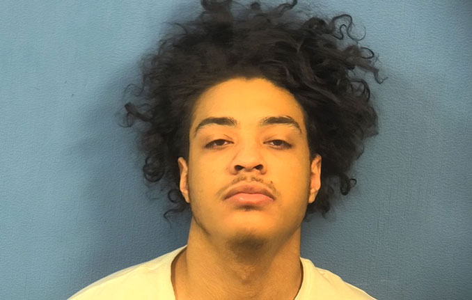 Jujuan Barnes, charged with Unlawful Possession of a Stolen Motor Vehicle (SOURCE: DuPage County Sheriff's Office)
