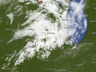 Clouds imagery over northern Illinois and surrounding states at 10:11 a.m. Tuesday, April 22, 2025 (SOURCE: Windy.com)