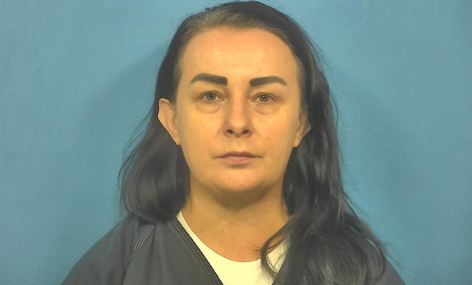 Frances Carter, charged with felony Residential Burglary in Glen Ellyn (SOURCE: DuPage County State's Attorney's Office)