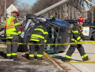 Rollover crash with light pole involved on Windsor Drive Arlington Heights, Friday, December 19, 2025 (CARDINAL NEWS)
