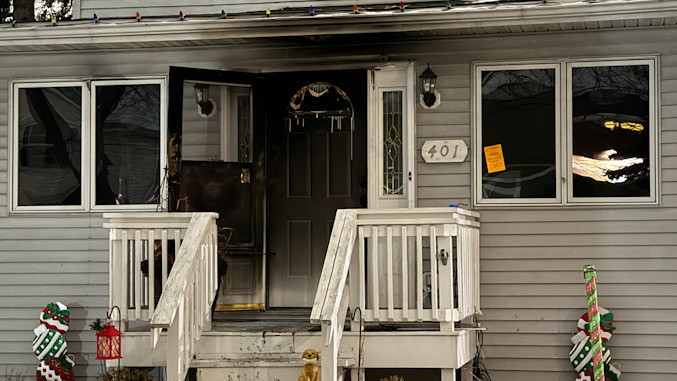 Soot above the front door after a house fire was extinguished by Arlington Heights firefighters Friday night, January 2, 2026 (CARDINAL NEWS)