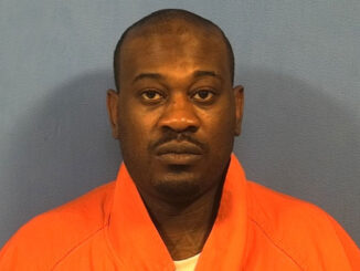 Deandrae Walker, charged with Aggravated Battery to a Police Officer, Retail Theft and several other charges (SOURCE: DuPage County State's Attorney's Office)