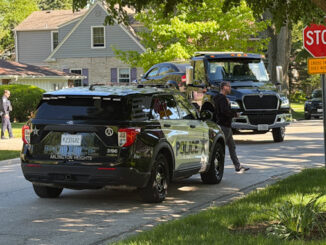 A black sedan on a Hillside tow truck at Haddow Avenue and St. James Street in Arlngton Heights on Wednesday, May 20, 2026 (CARDINAL NEWS)