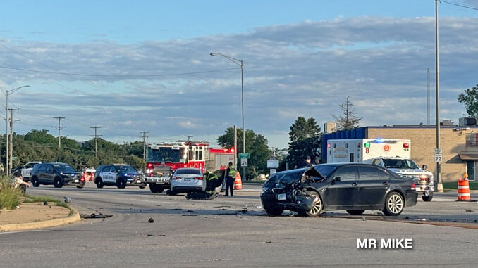 Personal injury crash at Elmhurst Road and Higgins Road/Touhy Avenue in Elk Grove Village (Provided photo: Mr. Mike)