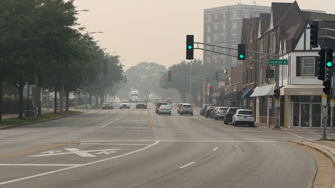 Hazy, smoke-filled air with an AQI of about 877 between 4:30 p.m. and 5:00 p.m. Thursday, July 16, 2026 (CARDINAL NEWS)